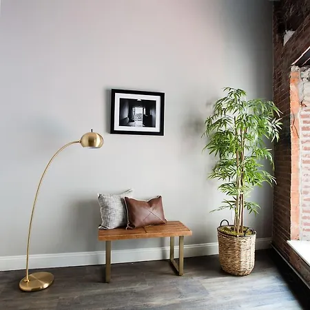 Two-bedroom On Hamilton Place Apt 401
