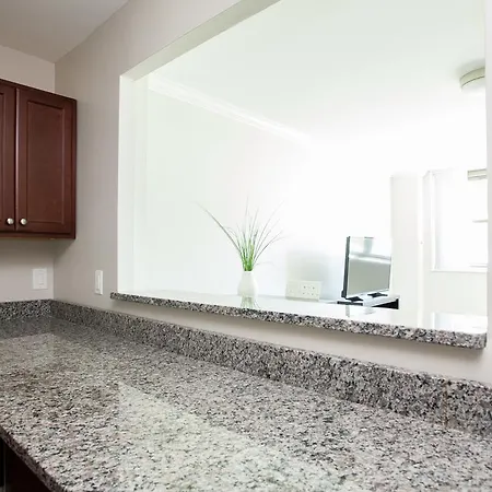 Two-bedroom On Columbia Road Apt 1d *