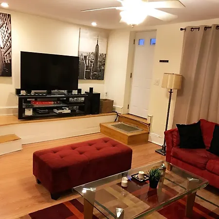 Apartment In The Heart Of
