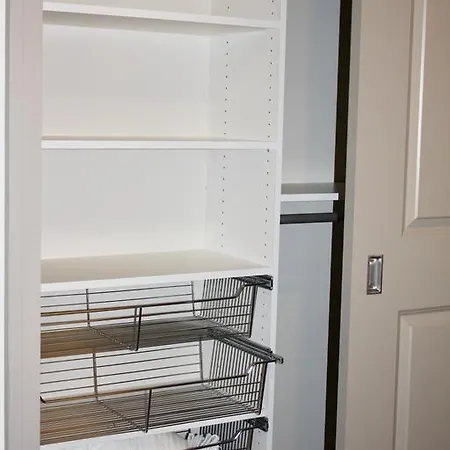 Apartment Furnished Pier 4-2 Boston