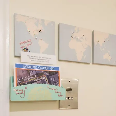 Family Close To Fenway Park With One Parking Spot - 8 Apartment *