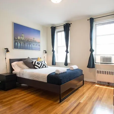 Apartment Family Close To Fenway Park With One Parking Spot