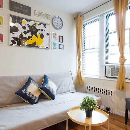Family Close To Fenway Park With One Parking Spot Apartment *