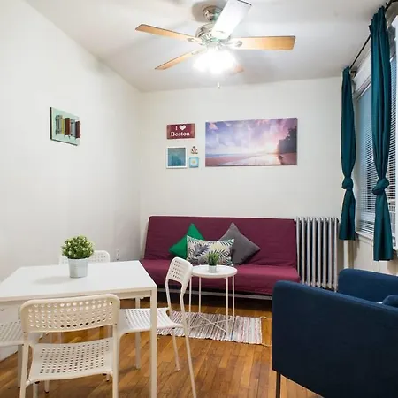 Family Close To Fenway Park With One Parking Spot - 3 Apartment