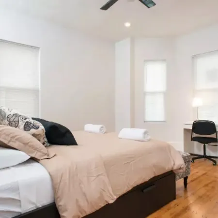 Apartment Luxurious 6br/3ba Near Fenway With Parking Boston