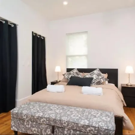 Apartment Luxurious 6br/3ba Near Fenway With Parking Boston
