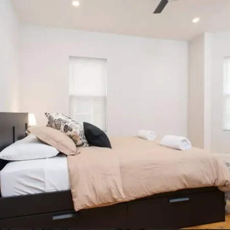 Apartment Luxurious 6br/3ba Near Fenway With Parking