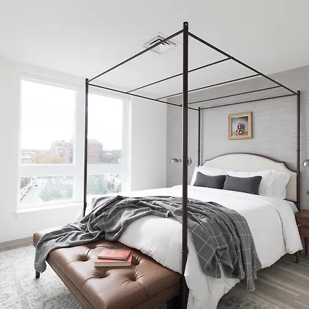 Two-bedroom On Braintree Street Apt 603 Apartment