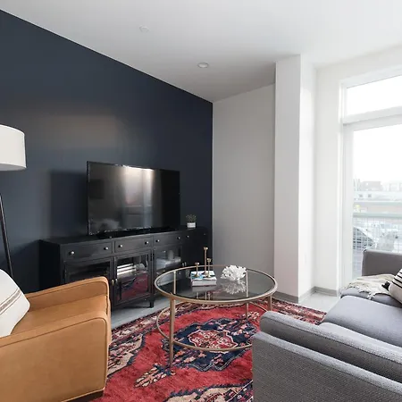 Apartment One-bedroom On Braintree Street Apt 218