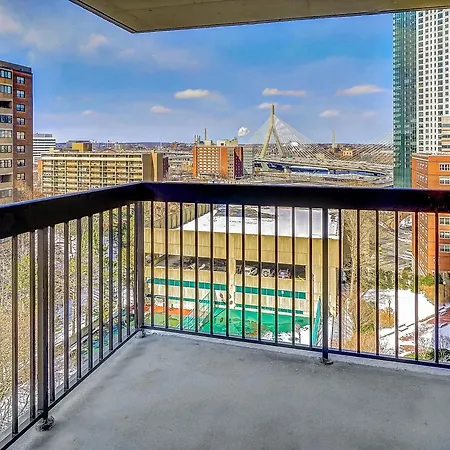Zakim Bridge View Holiday home *