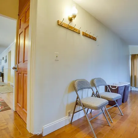 Modern Brighton Getaway * Boston
