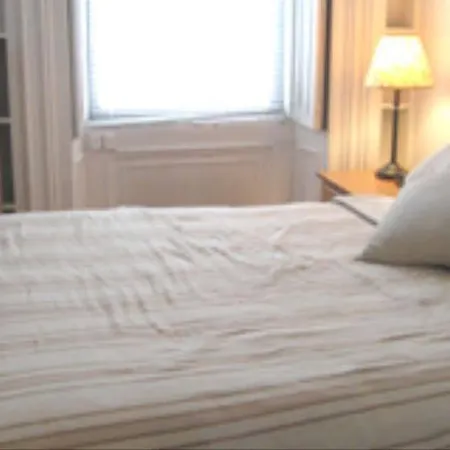 Apartment Back Bay Beacon