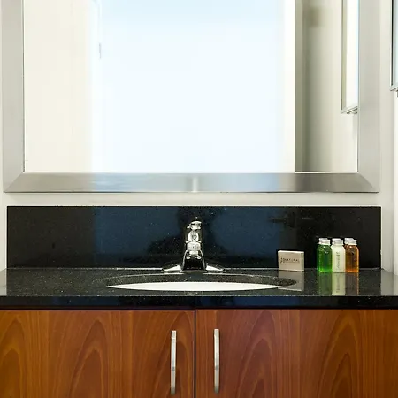 Modern Fenway Suites By Sonder