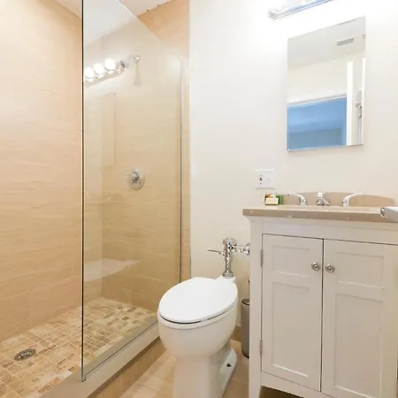 Simple Downtown Crossing Suites By Sonder Boston