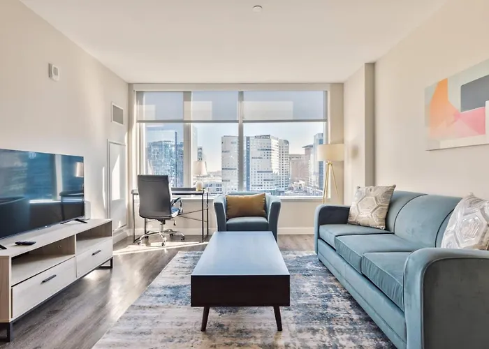 Private Apt Downtown Near Harbor