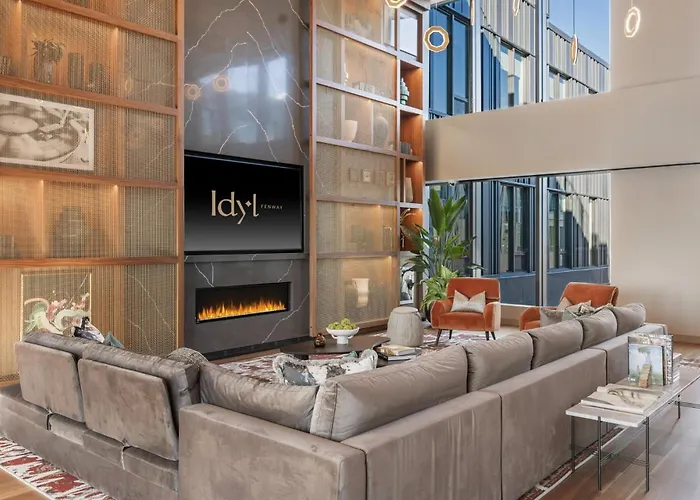 Gorgeous Apt With Kitchen