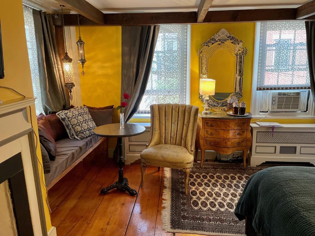 Moroccan Boutique 3*