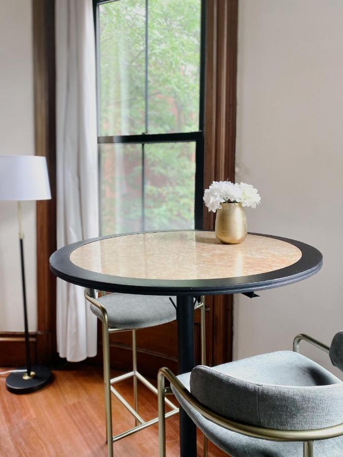 Boutique By The Upton Appartement