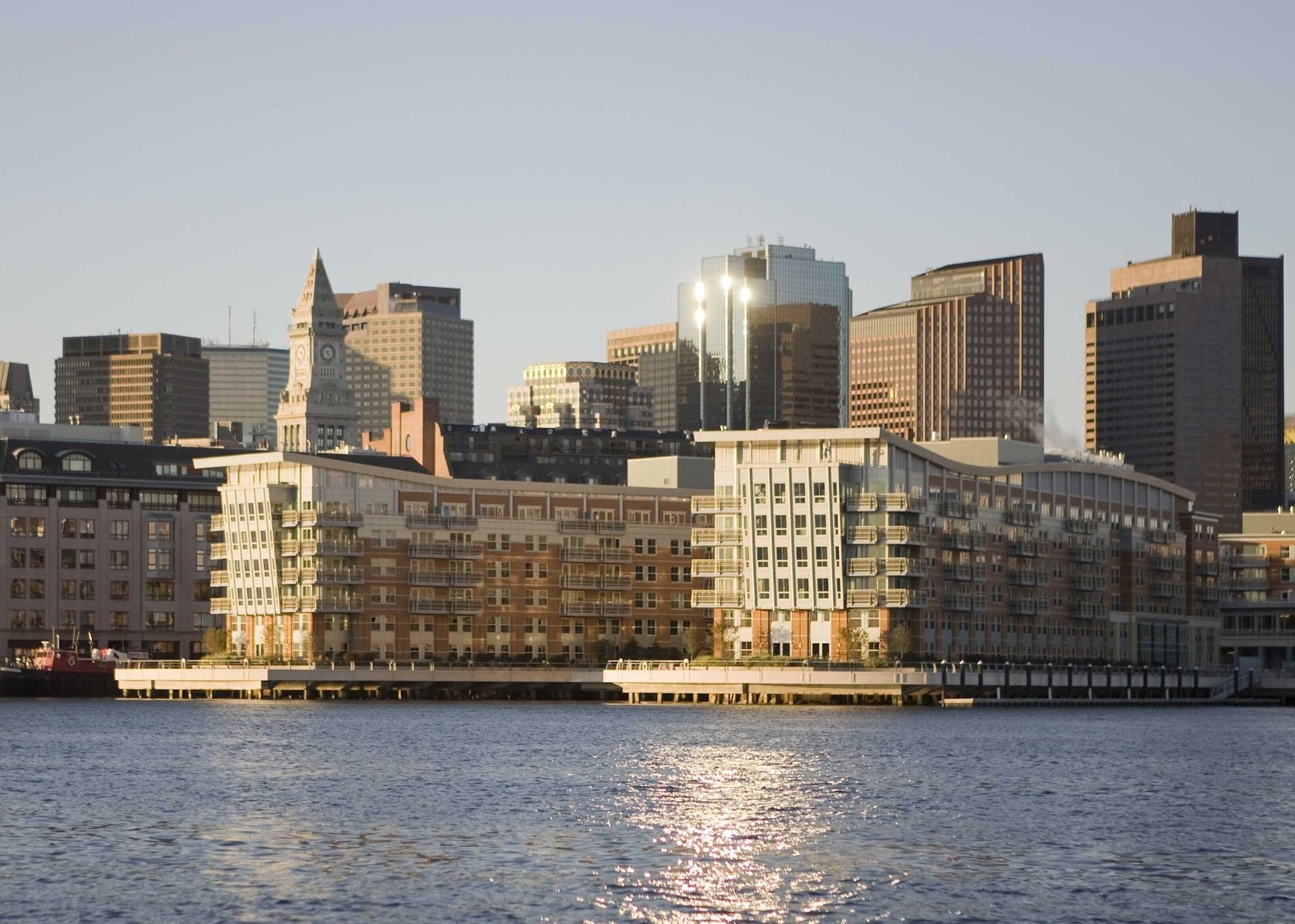 Battery Wharf Hotel, Waterfront 4* Boston