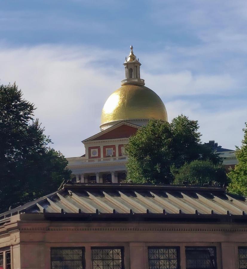 Apartment 2 Bedroom In Jamaica Plain With Parking Boston