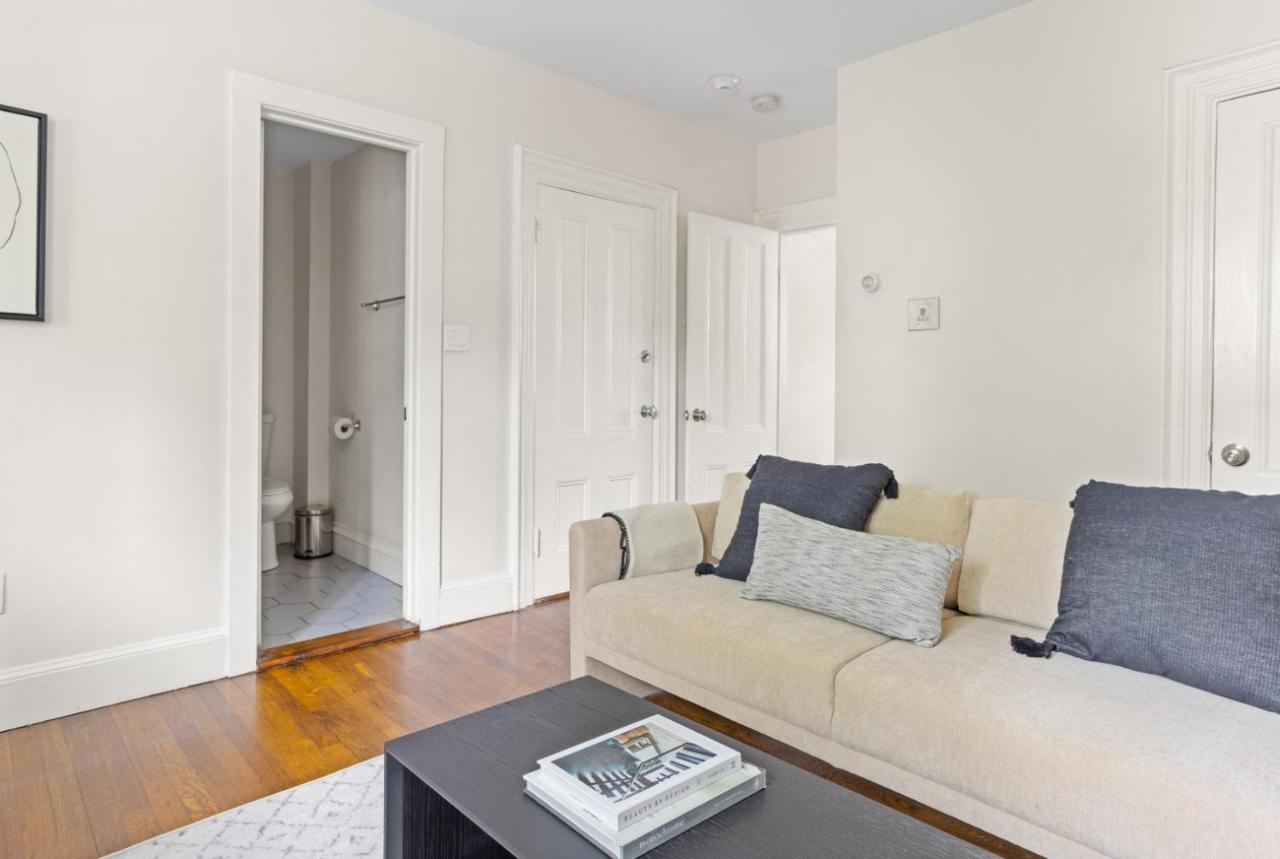 Apartment Savin Hill 1br Nr Red Line Bos-713