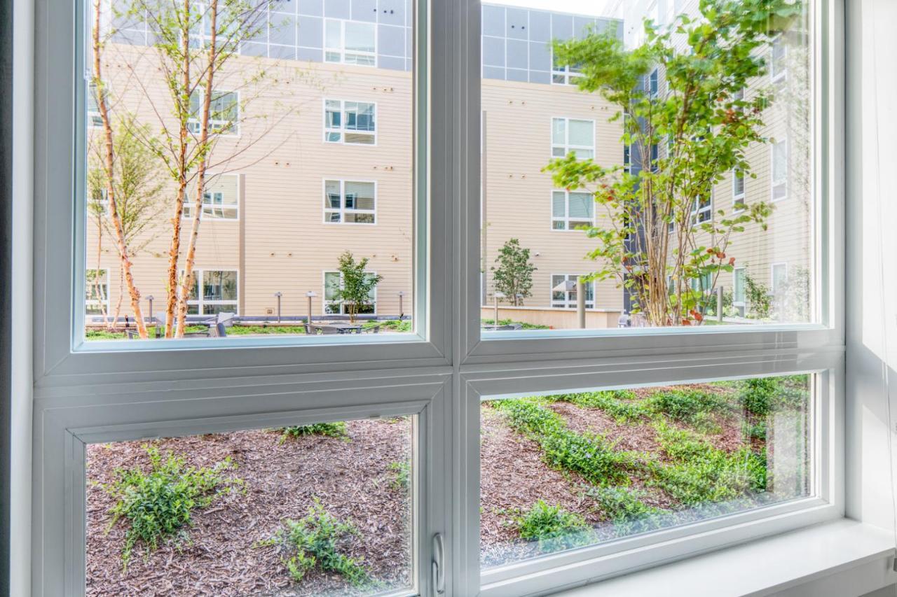 Brighton 1br W Wd Gym Nr T Shops Dining Bos-436 Apartamento