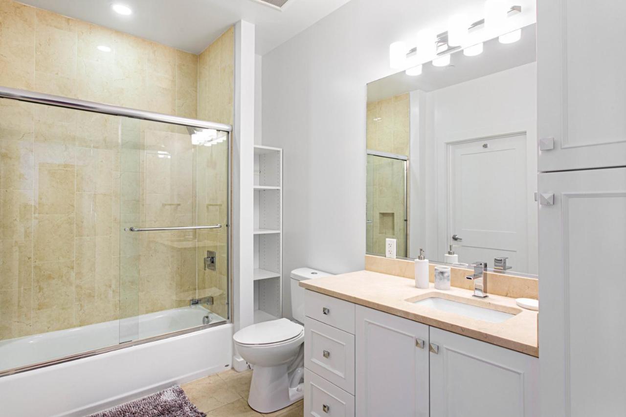 Fenway 2br W Gym Steps From Fenway Park Bos-371 * Boston