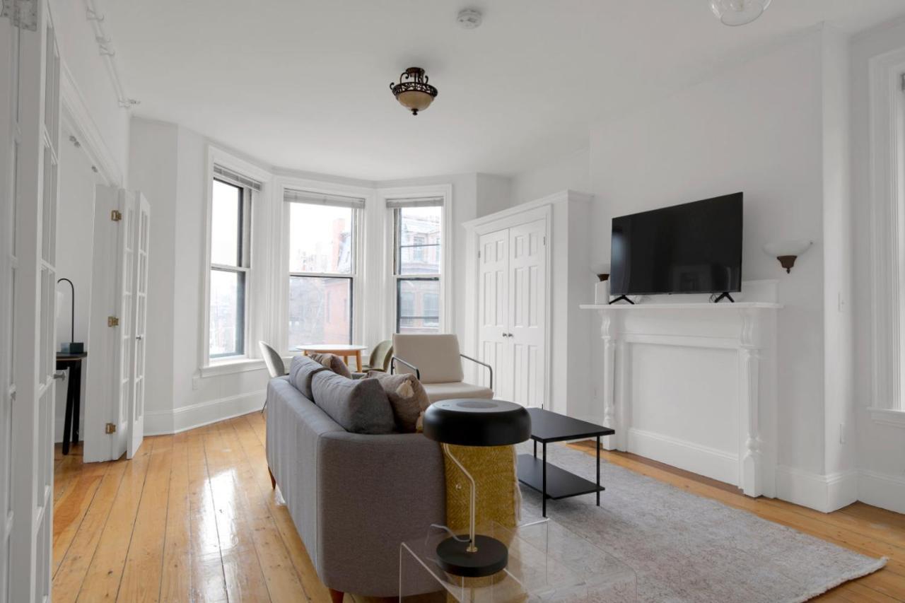 Apartamento Back Bay 1br Steps From Restaurants Shopping Bos-556