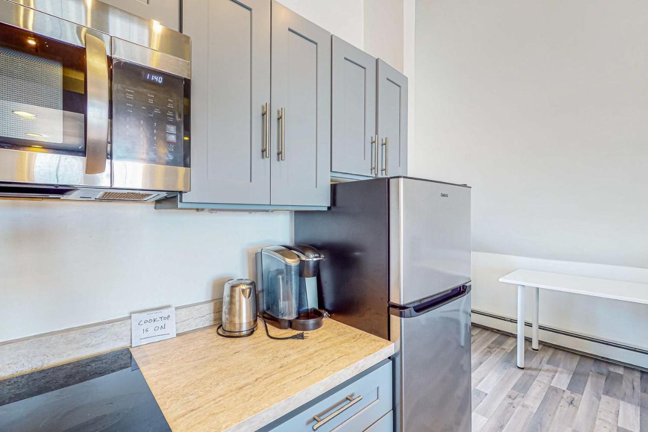 Holiday home 3Br Victorian Getaway With Loft, Near The Bay Boston