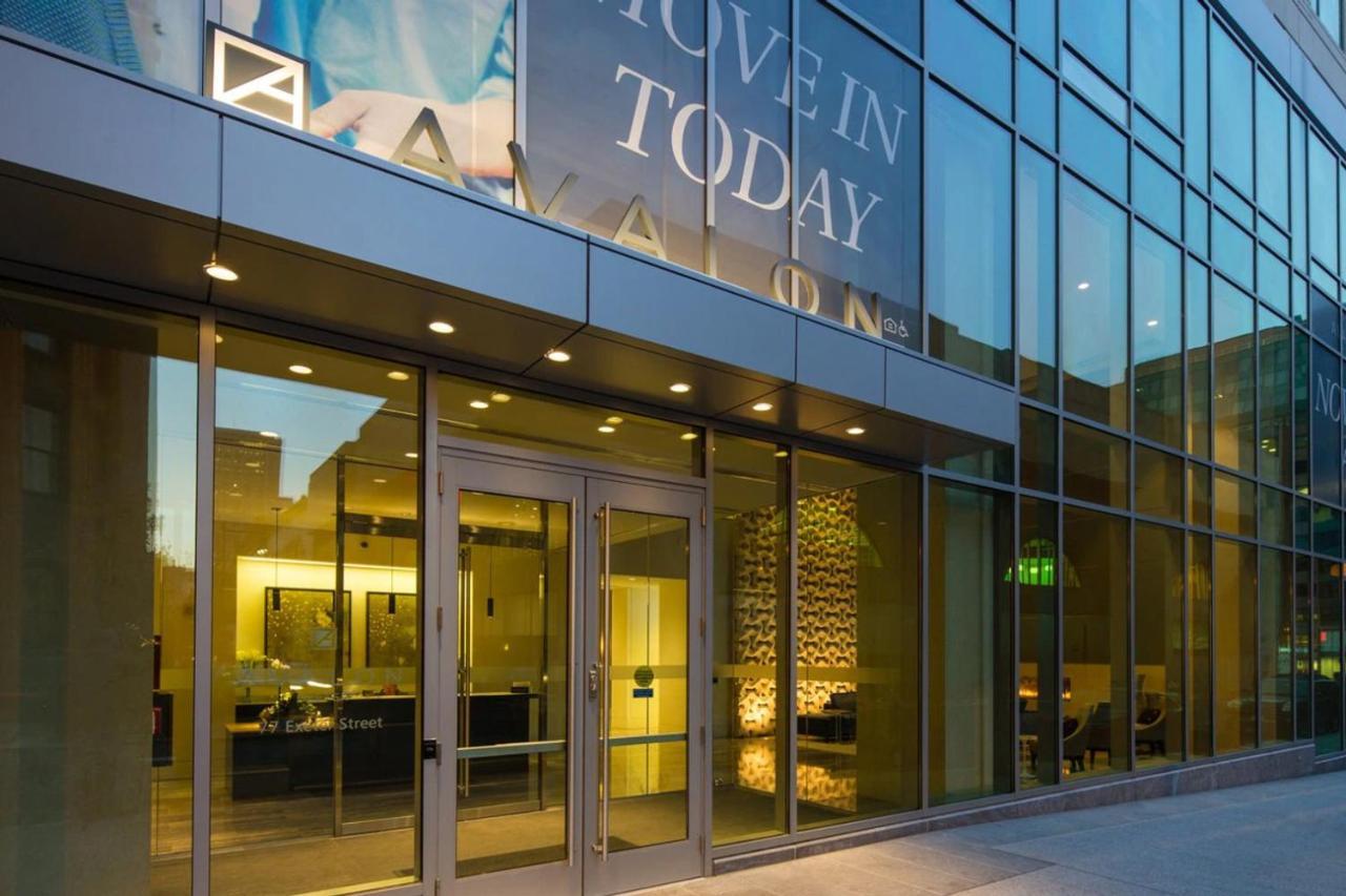 Back Bay W Gym Wd Nr Restaurants Bos-867 * Boston