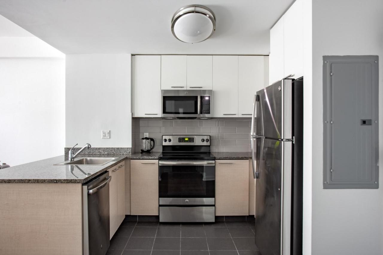 Well-located Kendall Sq 1br W Balcony Bos-389 Apartment *