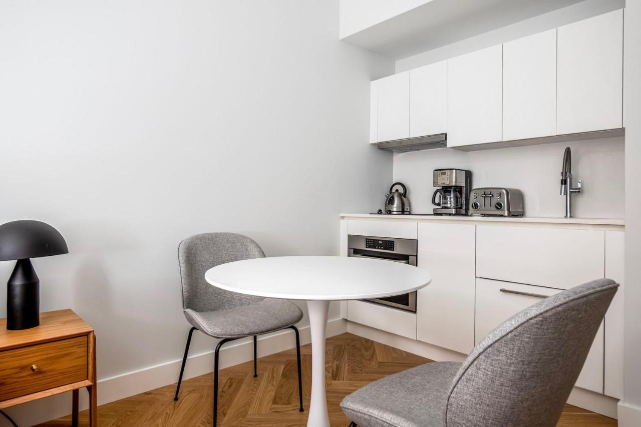 Apartment Back Bay Studio W Wd Nr Common Bos-890 *