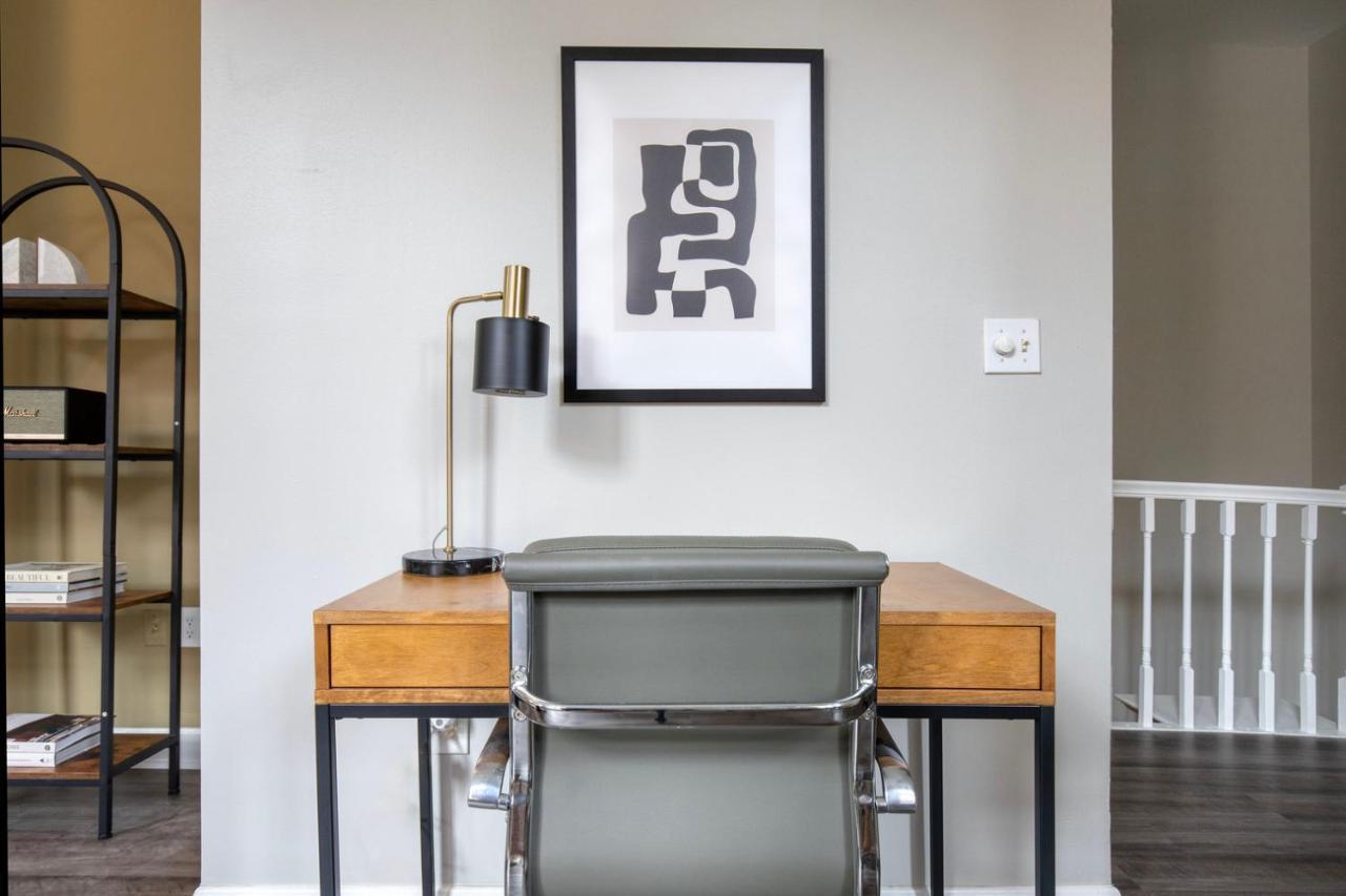 Back Bay 2br W Courtyard Gym Nr Restaurants Bos-895 Apartment Boston