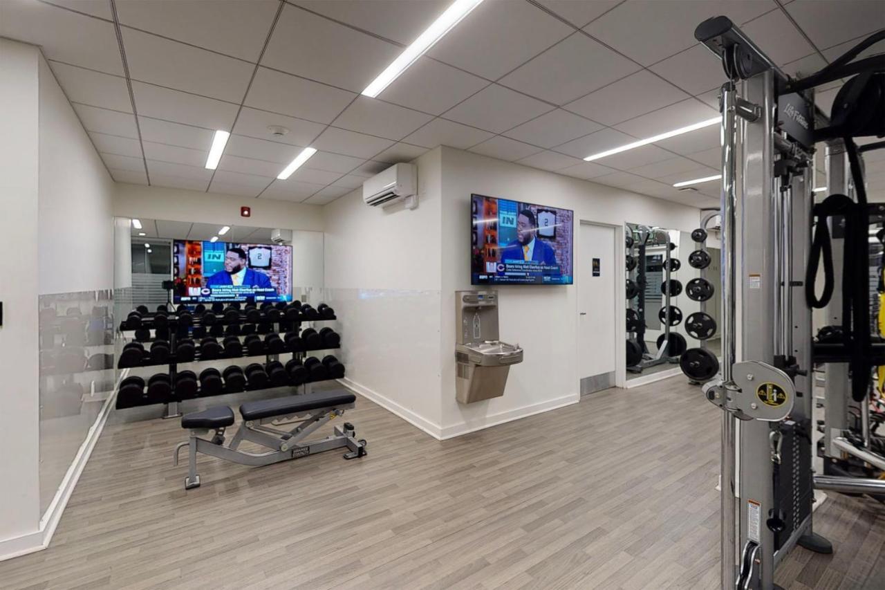 Back Bay 2br W Courtyard Gym Nr Restaurants Bos-895 *