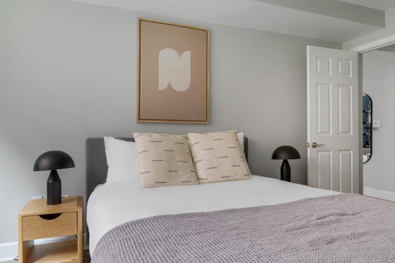 Back Bay 1br W Rooftop Gym Nr Shops Dining Bos-896 Appartement