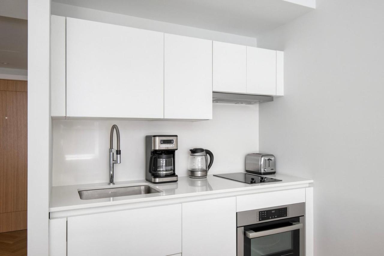 Back Bay Studio W Gym Nr Restaurants Shops Bos-901 Apartment