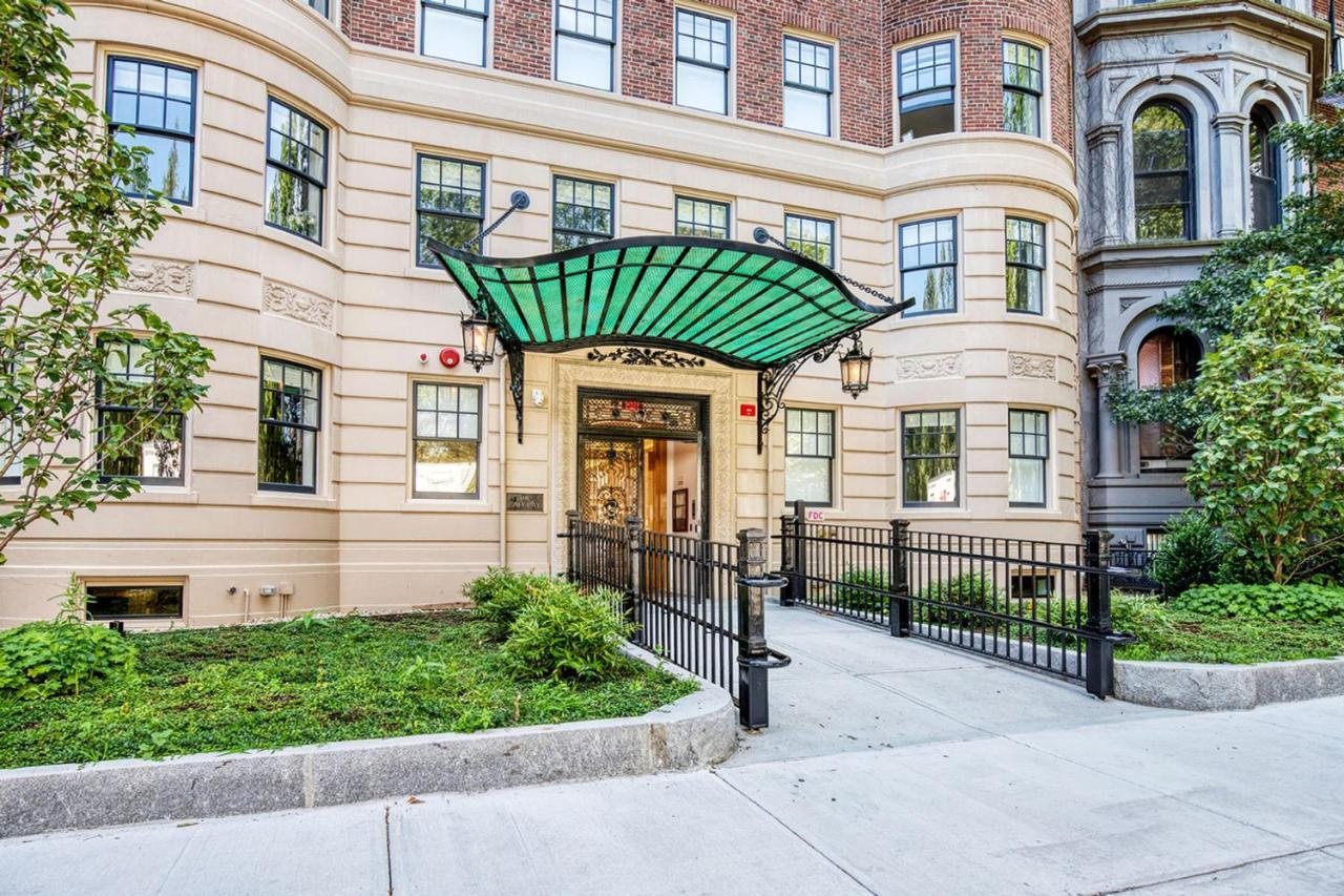 Apartment Back Bay Studio W Gym Nr Restaurants Shops Bos-901