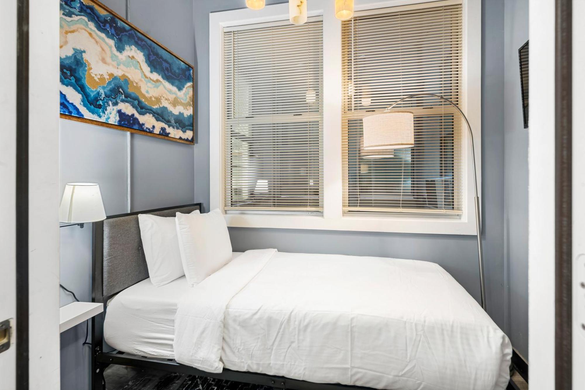 Temple Place 2+3 Apartment