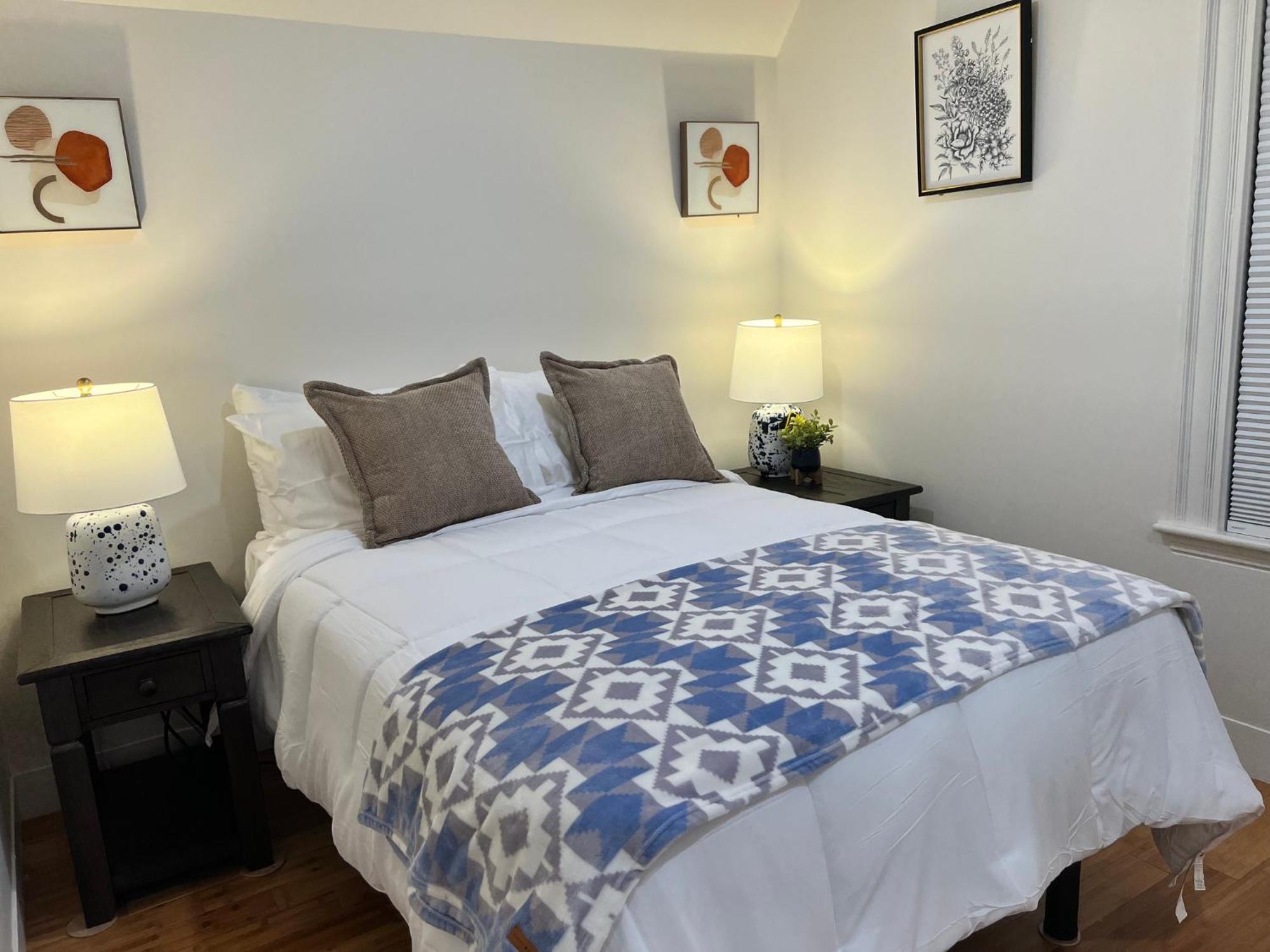 Harvrd-mit-b.u./parkfree/single Family *