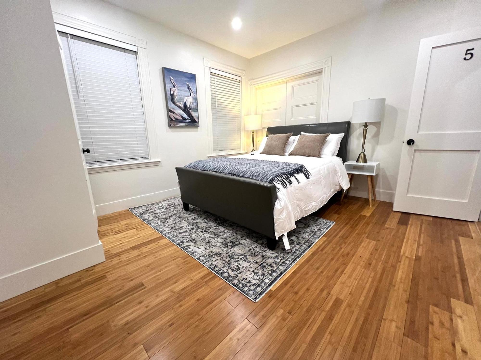 Holiday home Harvrd-mit-b.u./parkfree/single Family Boston