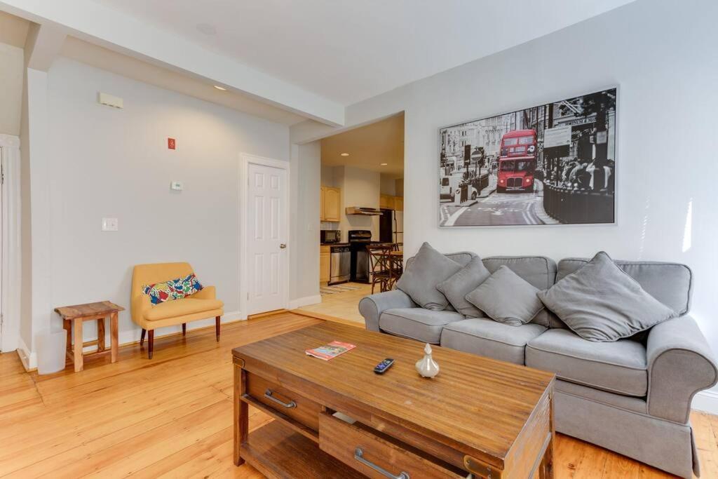 New! Near Mbta, 3mi To Fenway! Boston