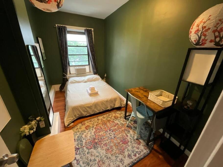 Apartment Furnished 3-bed 1-bath Private Apt In South End Boston