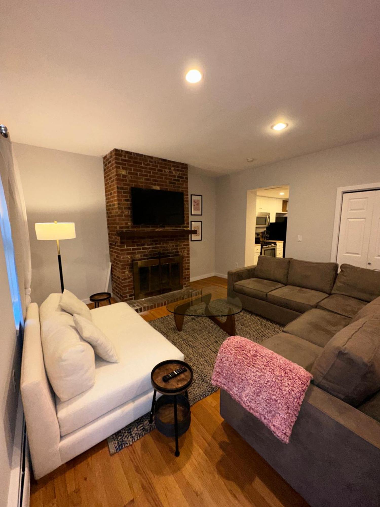 Apartment Town House *