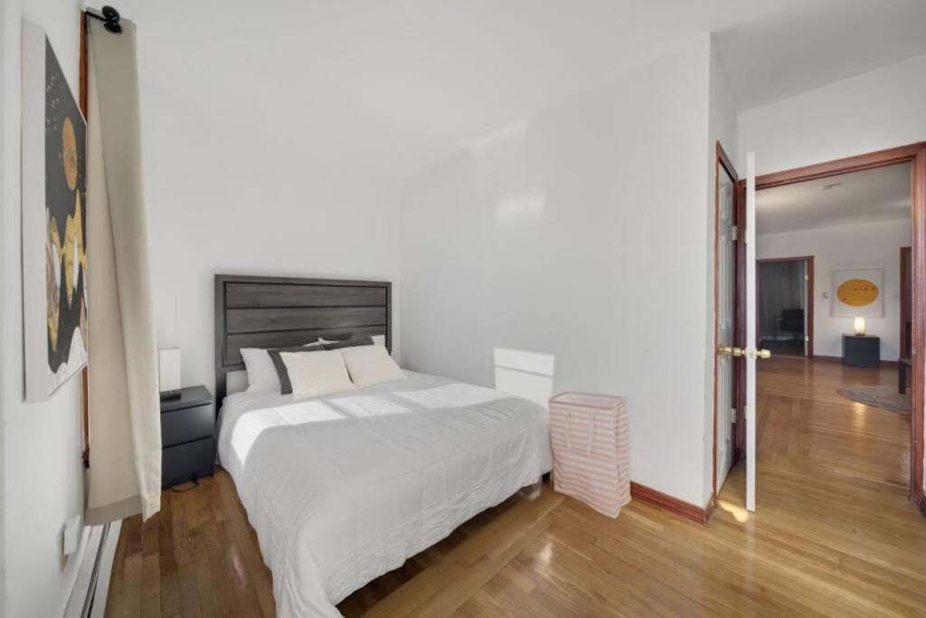 Holiday home Furnished 3-bed 1-bath Private Apt In South End Boston