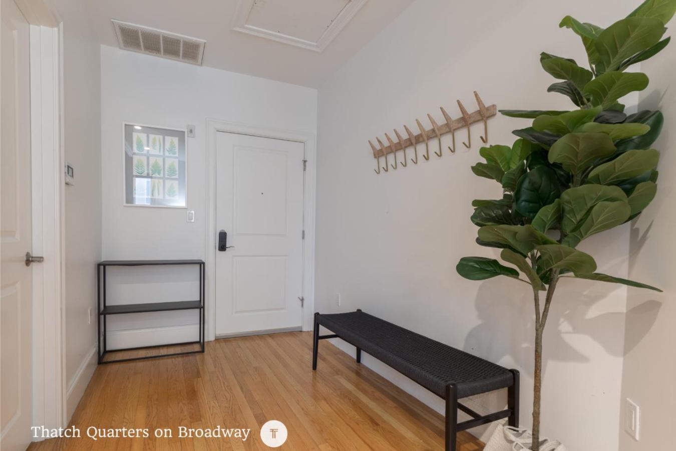 Apartment West Broadway Quarters By Thatch Boston