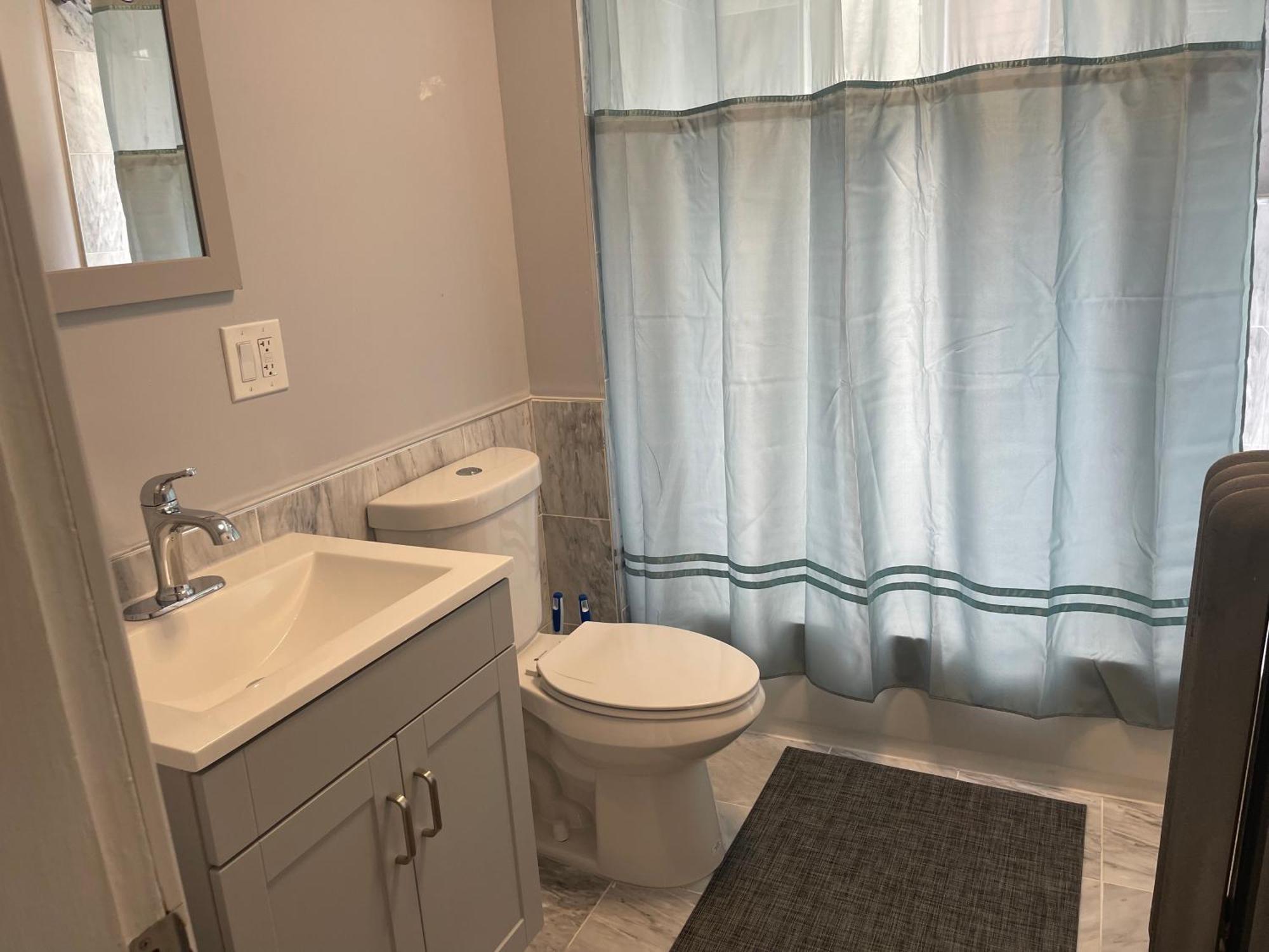 Luxury 2 Bedroom Private Apartment Boston