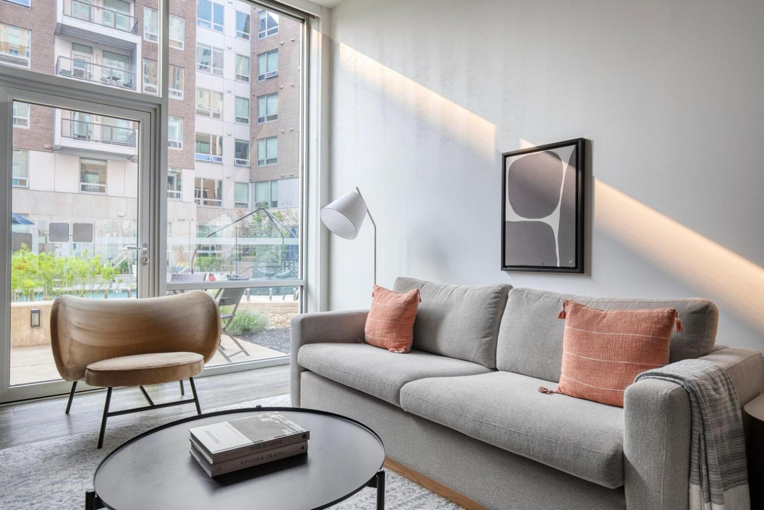 East Cambridge 2br W Gym Wd Nr Lechmere T Bos-893 Apartment *