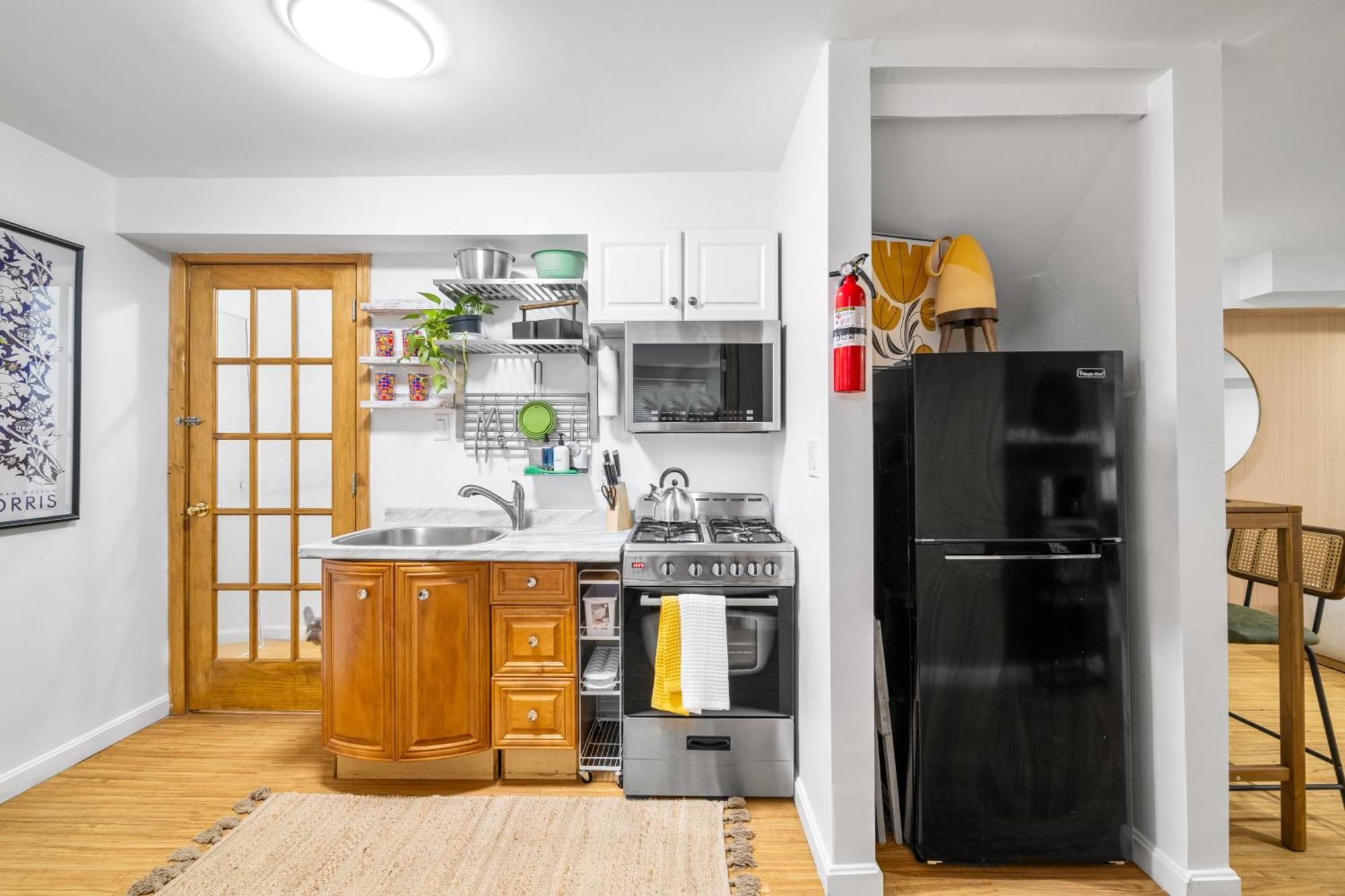 Modern 2 Bed Apt Mins To Fenway 5 Min To Train Apartment