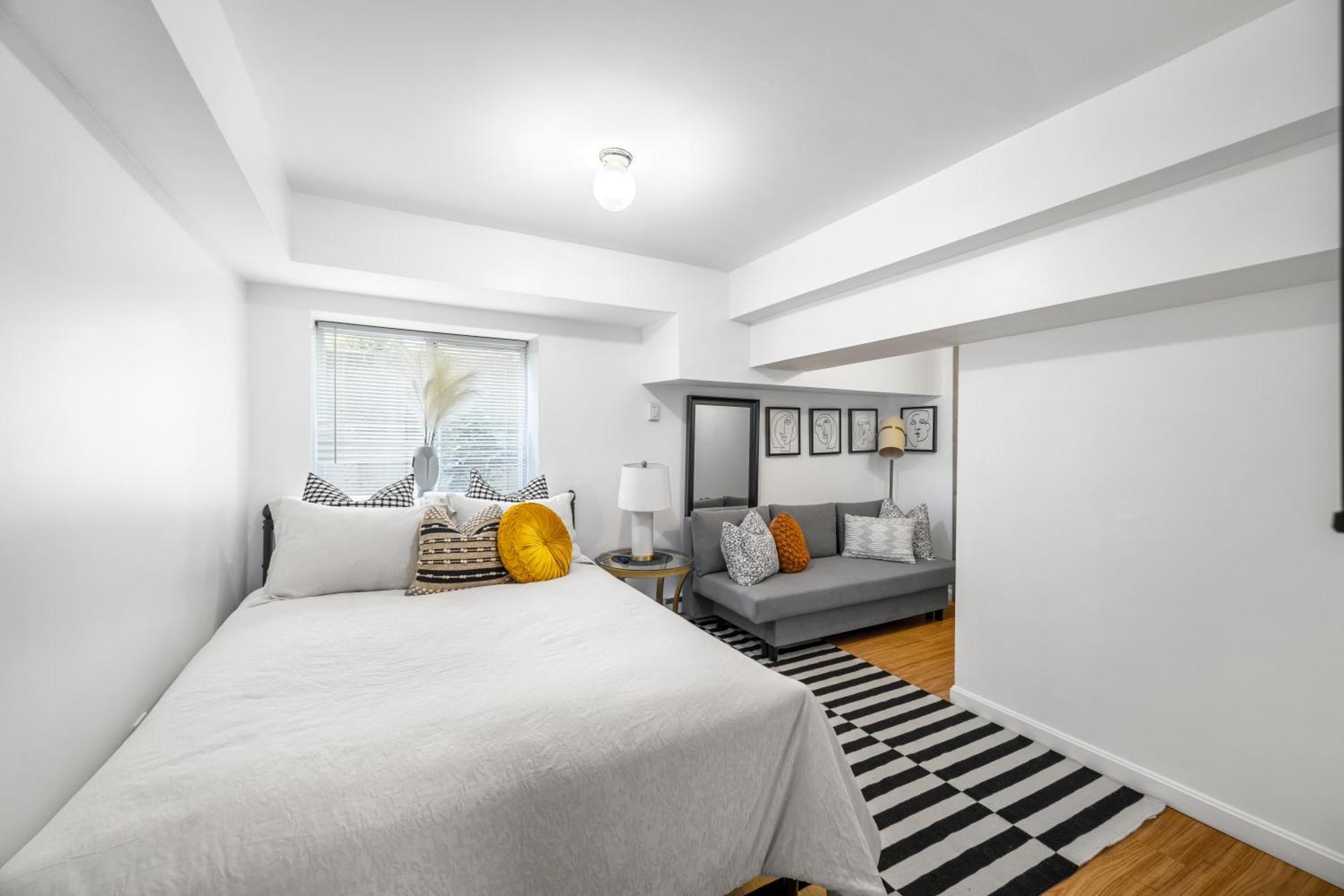 Apartment Modern 2 Bed Apt Mins To Fenway 5 Min To Train Boston