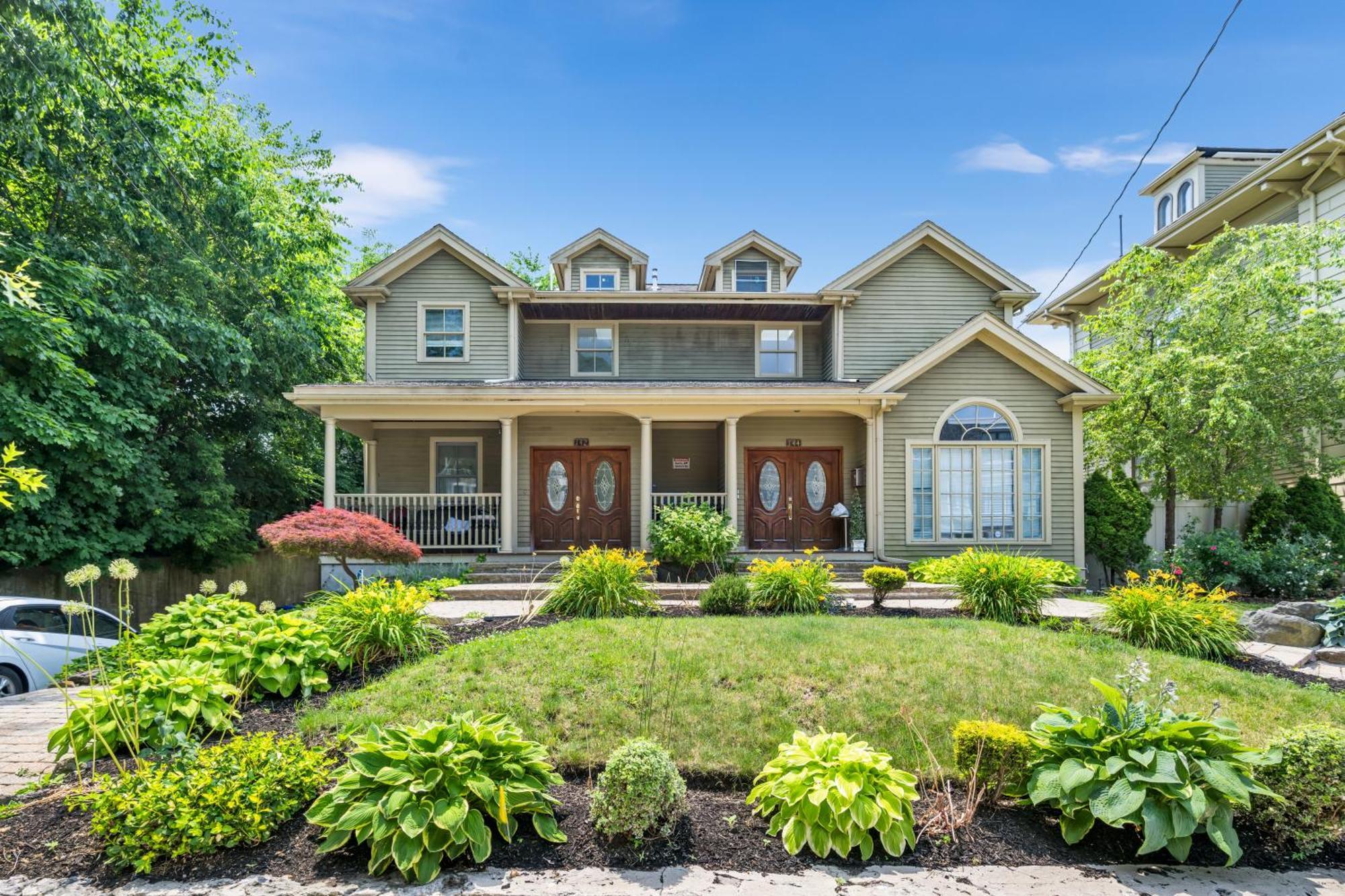 Modern 2 Bed Apt Mins To Fenway 5 Min To Train Boston